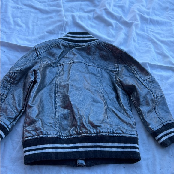 Oshkosh Genuine KIDS Metallic Silver Kids Bomber Varsity Jacket Striped Cuffs - Picture 5 of 7